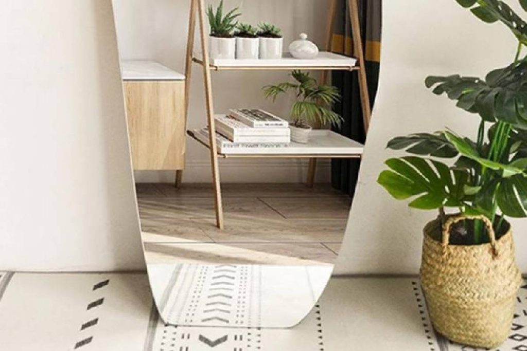 طراحی آینه قدی